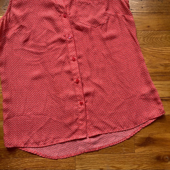 The Limited Sleeveless Button Down Blouse - Picture 4 of 10